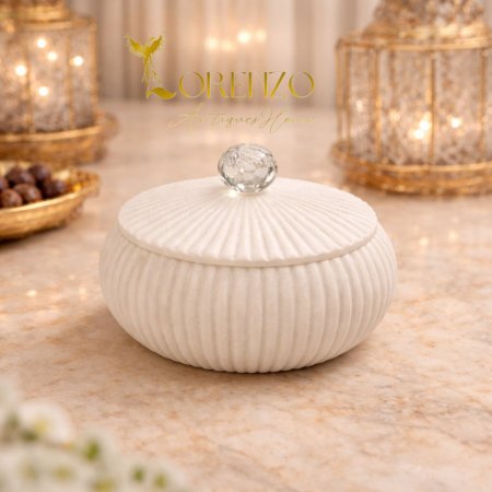 مضيفة ريزن بغطاء كرستال — حجم 15 سم