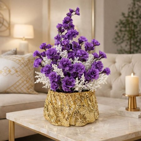 فازا ذهبية بتصميم فني بارز وفخم