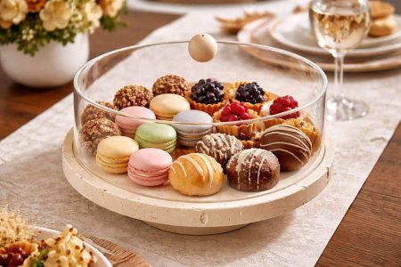 مضيفة معمول كيك حجر مع قاعدة غطا اكرلك AF80-12