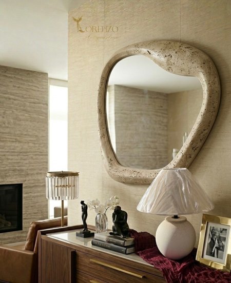 مرآة ديكور فاخرة بتصميم عضوي أنيق