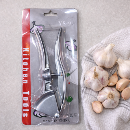 هراسة ثوم يدوية – قوة وسهولة لتحضير أسرع