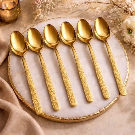 طقم 6 معالق طعام فاخر بتصميم أنيق ولون ذهبي لامع كبير