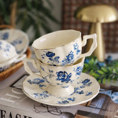 طقم فناجين قهوة 6 +6 فناجين بتصميم كلاسيكي فاخر