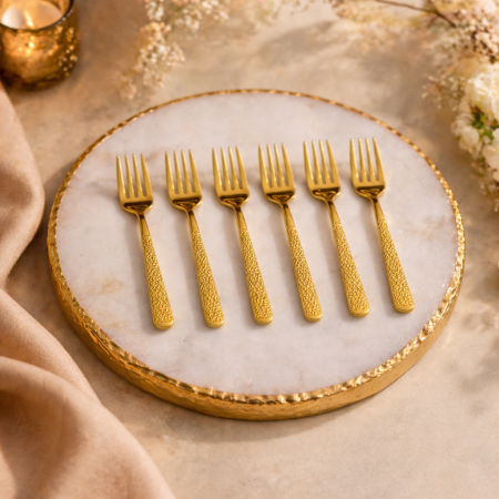 طقم 6 شوك طعام فاخر بتصميم أنيق ولون ذهبي لامع صغير