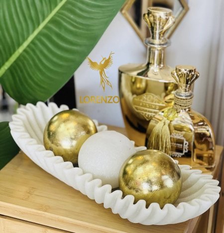 طابة ديكور ذهبية