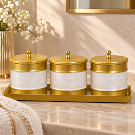طقم 3 سكريات نحاس هندي مصدّف مع صينية ذهبية – G-13045
