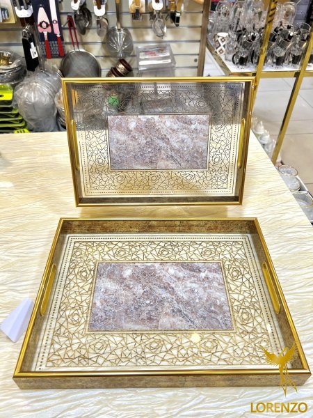 مستطيل رمادي