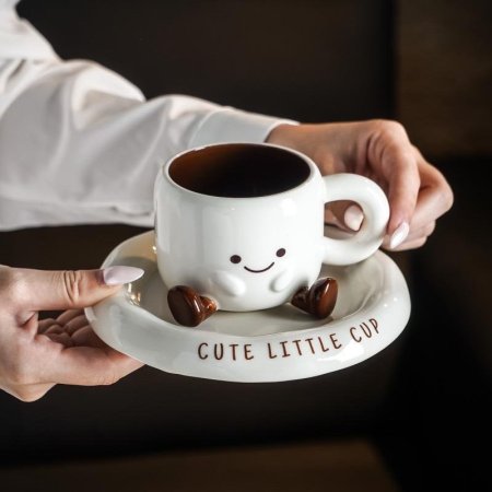 مج المارشميلو مع اقدام + صحن سيراميك